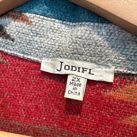 JODIFL Multicolor Patterned Jacket - Picture 2 of 4